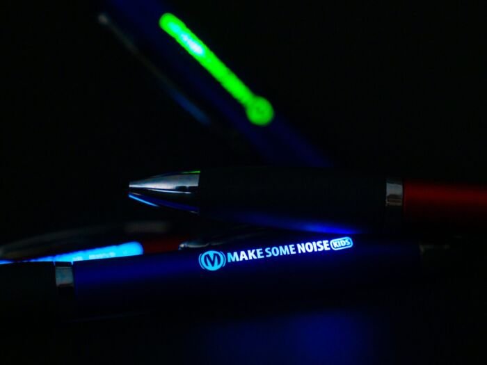 Pen rood met multicolor ledeffect - Afbeelding 7