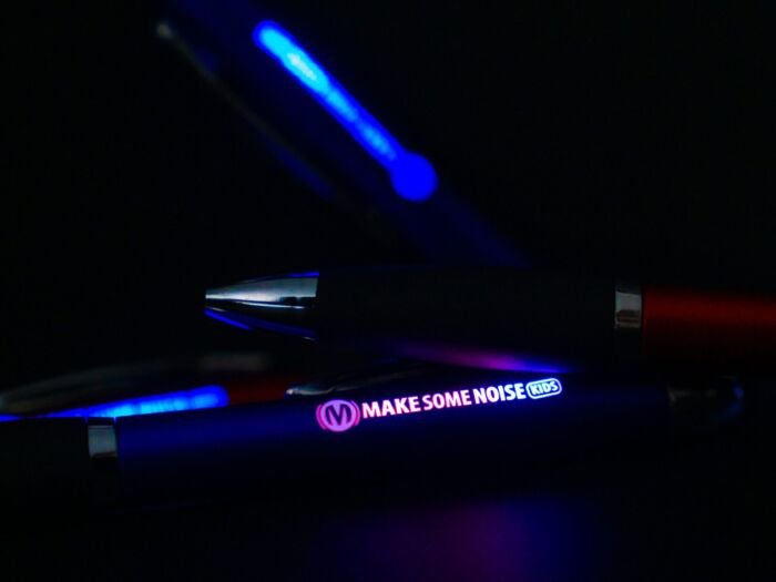 Pen rood met multicolor ledeffect - Afbeelding 8