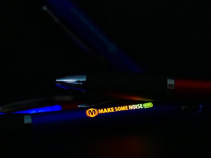 Pen rood met multicolor ledeffect - Afbeelding 9